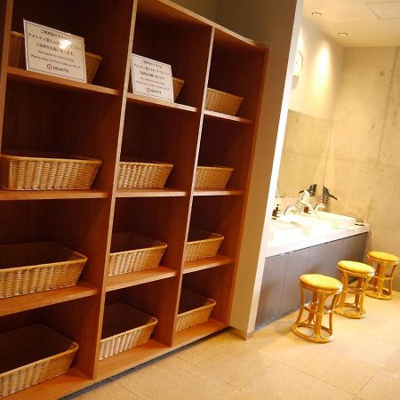 Hearts Capsule Hotel & Spa Hakata Fukuoka  Kültér fotó