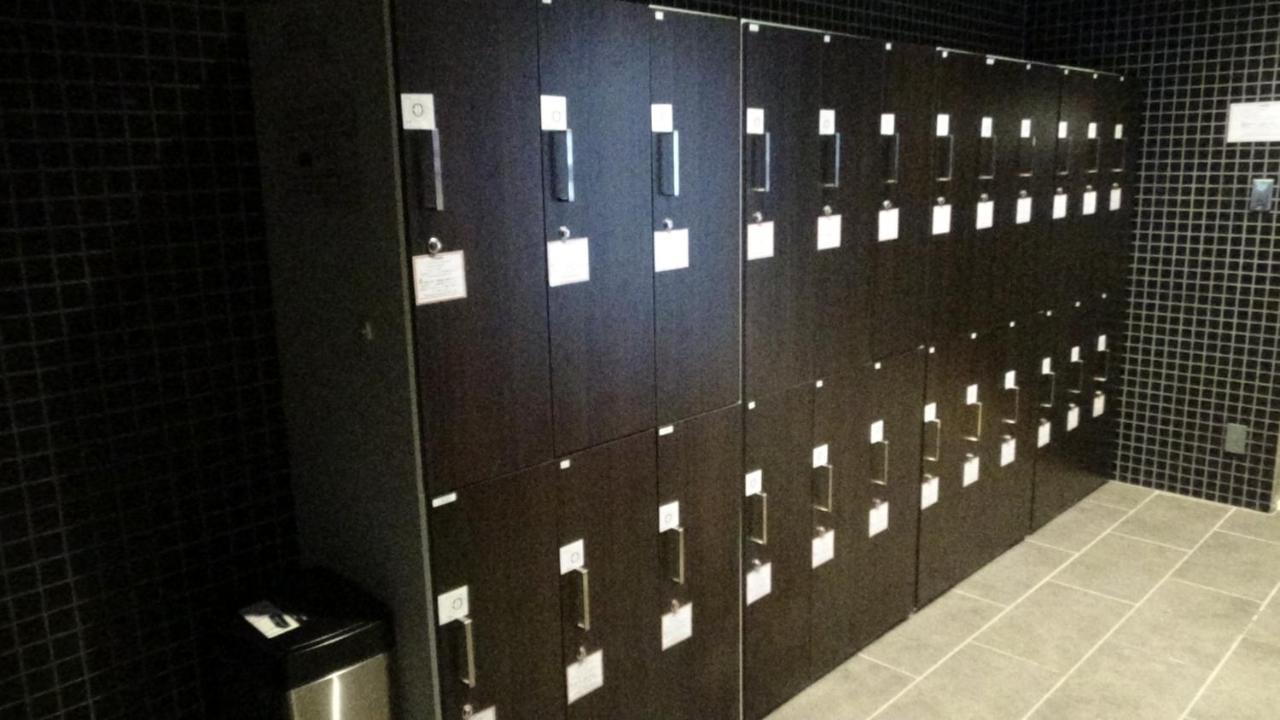 Hearts Capsule Hotel & Spa Hakata Fukuoka  Kültér fotó